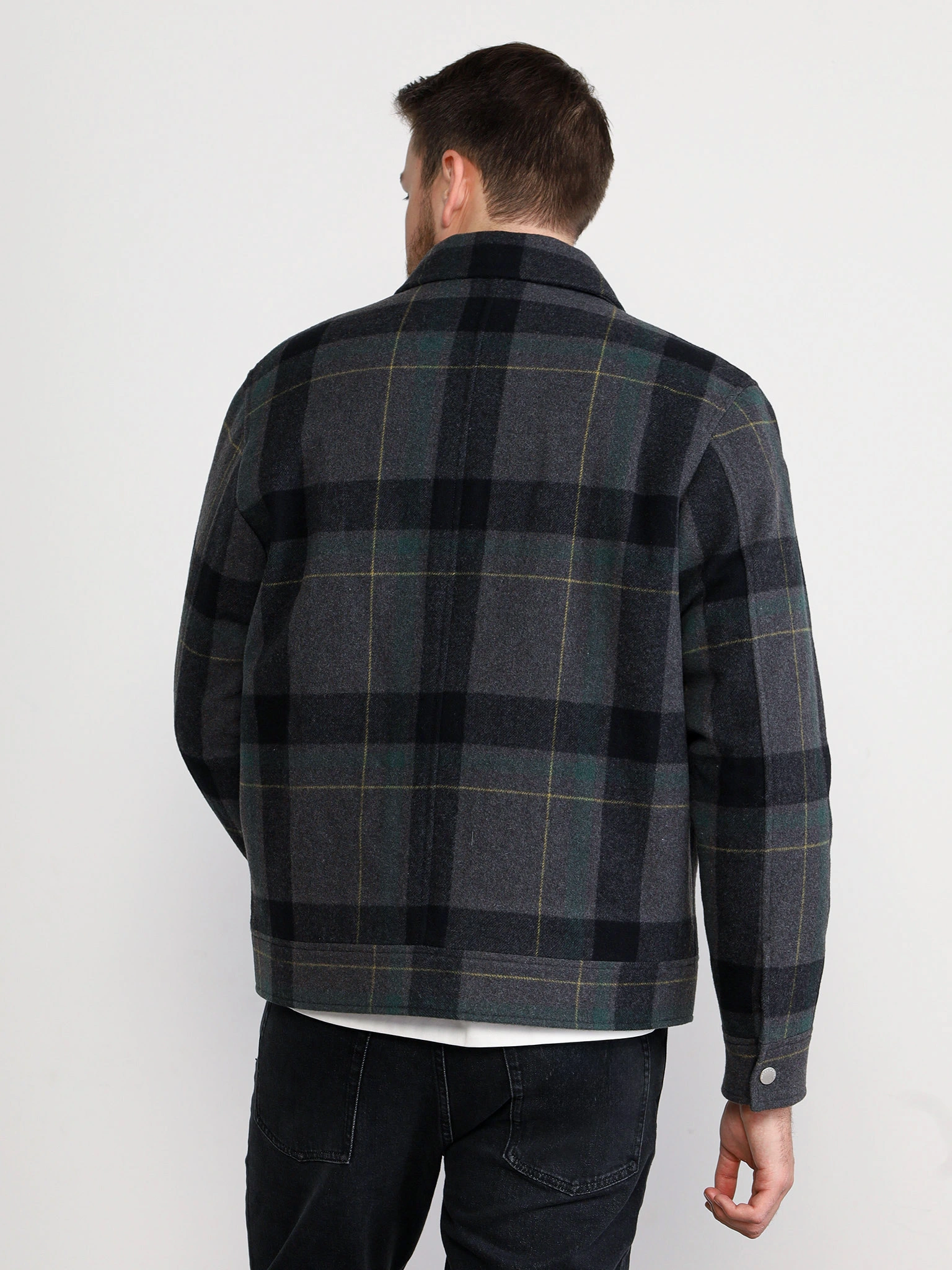 Куртка драповая темно-серого цвета в клетку